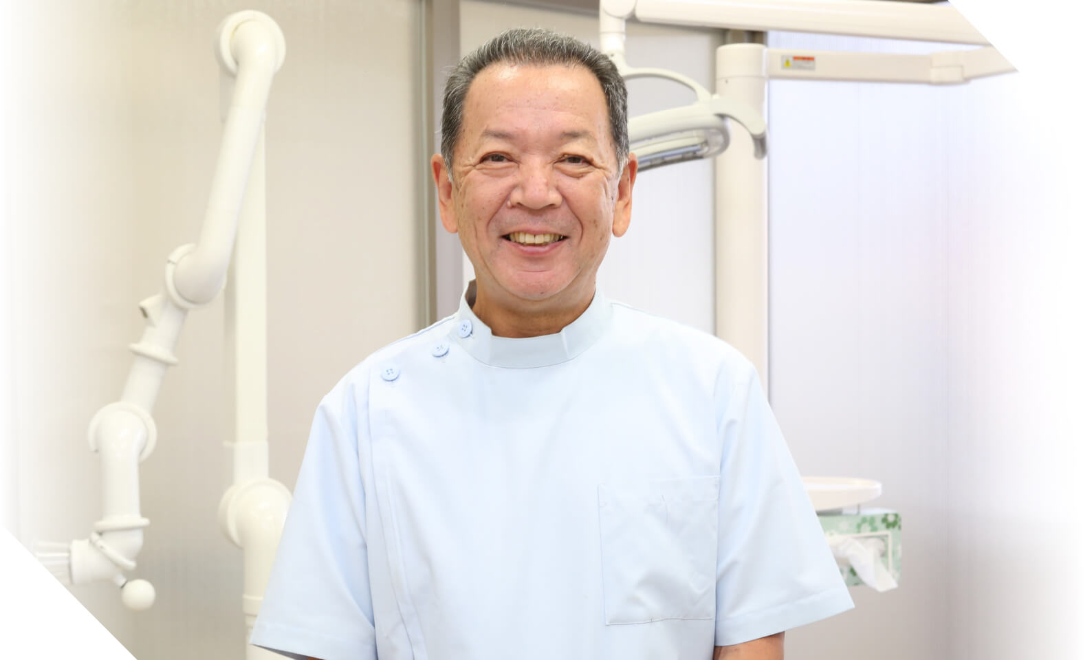 総院長 三宅三六